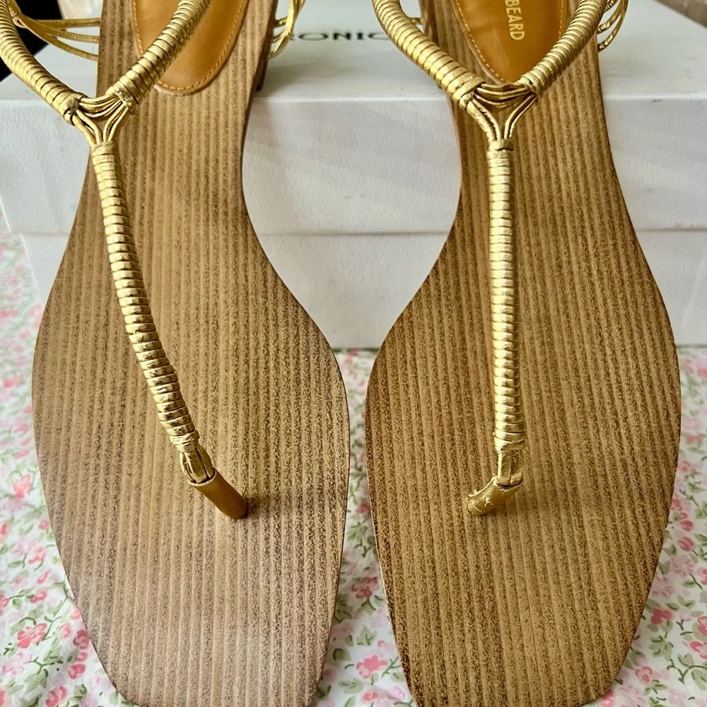 VERONICA BEARD Amelia Gold Ridged Wood Thong Sandal Size 12 - Picture 6 of 10